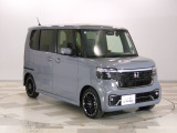 桜新町店のWebページへようこそ♪当社使用の元デモカー試乗車の販売です!こだわりのグレード、コーディネートスタイルでお洒落なスレートグレーです!9インチナビがディスクメディア使用可なのがポイント♪
