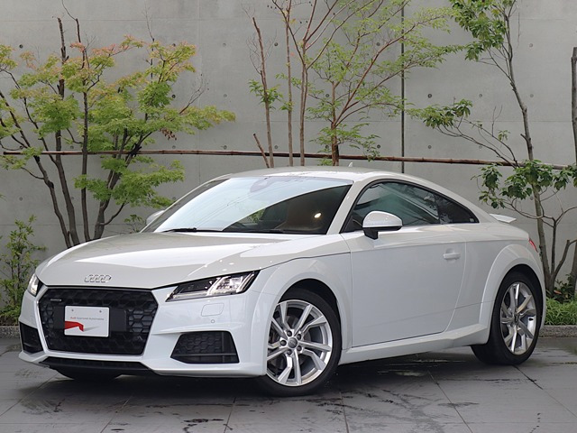 TTクーペ 45 TFSI クワトロ 4WD 