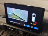 バックギアに入れるだけで自動でリヤカメラに切り替わります!車庫入れやバックが苦手な方にオススメ!