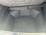 荷物を積むのに便利なスペースもございます♪