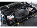 3.0L 直列6気筒DOHCターボ(ディーゼル)+モーター、エンジン:300ps/66.3kgm モーター:18ps/4.3kgm、全長&times;全幅&times;全高mm 4960&times;2005&times;1820mm、車両重量 2480kg(車検証記載値)