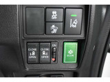 スライドドアの開閉も 運転席から