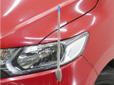 ◆コーナーポール◆左前の死角を補助するコーナーポール装備! 細い道や車庫入れの時に役立ちます。不要な時は収納できます。
