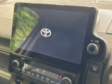 【10.5インチ ディスプレイオーディオ】大画面のディスプレイはAppleCarPlayやAndroidAutoが利用可能。大きな画面でスマホナビアプリ等が利用いただけます♪