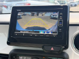 インテリアに馴染む純正ナビがついております。Honda自慢のインターナビは渋滞情報だけでなく天気情報、災害情報、安否情報など多彩な情報をご提供するHonda独自の「通信型ナビ」となっております。