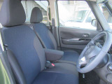 乗り降りしやすい運転席&フロアマット付き♪◎掲載後すぐに販売が決まってしまう場合もございますのでご来店前にお電話でご予約を頂ければ幸いです。