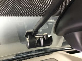 今話題のドライブレコーダーも付いています。