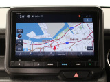 【純正8インチナビ】使いやすいナビ操作にオーディオ機能も充実!Bluetooth接続で運転中のハンズフリー電話や好みの音楽を車内に流す事が出来ます。ラインナップや車種に応じて豊富な機能が使用可能♪
