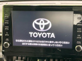 【10.5インチナビ】高級感とインパクトのある大画面ナビを装備。各種オーディオ操作はもちろん、スマホ連携もできる利便性の高いナビです♪