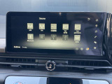 TV視聴や音楽機器の接続など多彩な機能でロングドライブも退屈なく楽しめます。