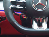 メルセデス・ベンツ専用自動車保険をご用意致しております。全員が資格を有しており、万が一の事故の際のサポート体制を整えております。 現在ご加入の保険の無料証券診断も行い、保証の見直しも致します。