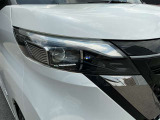LEDヘッドランプ仕様。シャープな白光色のLEDランプを採用しました。夜の視界を明るくしてくれます。