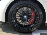 BMW純正19/20インチホイール。洗練されたデザインで、足元の個性を引き立てます。