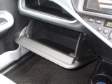 豊富な収納で、いつもすっきりとした車内、ほしい場所にちょうど良い収納を備えました。