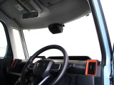 見通しのよいすっきりとした視界で、誰でも運転しやすいです。運転のしやすさは疲れにくさにも繋がりますよ♪