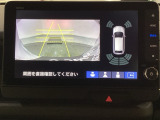 バックでの車庫入れも安心です!リアカメラが付いているバックモニター付のナビを装備しております。バンパーについているソナーや、操作線もついており距離感も画面から確認できます。