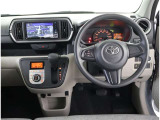 見通しのよいすっきりとした視界で、誰でも運転しやすいです。運転のしやすさは疲れにくさにも繋がりますよ♪
