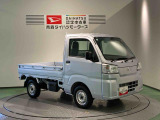 納車前にはプロのメカニックが点検、整備を行いますので安心してお乗り頂けます!!