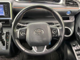 【ステアリングスイッチ】運転中、前方から目線をそらすことなく、オーディオ等の操作が可能な便利機能!安心&快適なドライブを演出してくれます♪