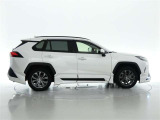 RAV4 2.5 ハイブリッド G E-Four 4WD 