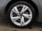 アルミホイール 5アームツイストデザイン 8J x 18 235/45 R18/ Sスポーツサスペンション