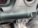 運転席まわりの画像です。