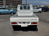 バックカメラが付いているので車庫入れも安心です!