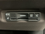ETC付きで高速道路をノンストップ・キャッシュレスで利用出来ます!スマートインターの出入りも利用可能でとても便利です!