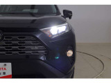 LEDヘッドライトで、明るさはもちろん省エネで環境にも優しく、夜間走行時やトンネルでも大活躍します!