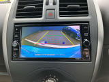 駐車時に便利なバックカメラを付いており、駐車も安心です。