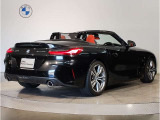 BMWのお車は、&ldquo;駆け抜ける歓び&rdquo;を体現しております。走行の安定性とコーナリングの良さを追求し、思い通りにハンドルの操作可能です。