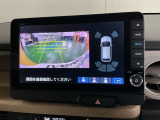 バックモニター付きで車庫入れも安心【カメラアングルは3パターンから選べます】知らない道でも安心して楽しくお出かけができます