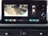 駐車も安心のリアカメラ付です