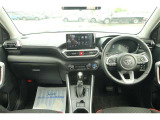 すっきりとした運転席回り☆