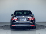 現車を確認できる方へ販売いたします。当社サービススタッフにて純正部品を使い点検整備を実施し、その後、ご納車させていただきますのでご安心してご利用いただけます。
