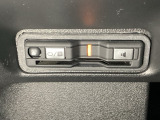 ハンドルの左下にETCがついています。高速道路の料金所の通過も楽々です。カードの取り出しもしやすい場所についています。