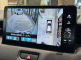 マルチビューカメラシステムにより、後退時の安全な運転をサポートします!