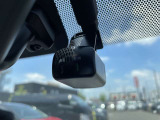 今、必需品です ドライブレコーダーつきです 事故などの映像を記録してくれます