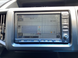 ナビゲーションは純正HDDナビが装着されております。AM、FM、CD、DVD再生、音楽録音再生、フルセグTVがご使用いただけます。