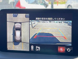 【360&deg;ビューモニター】専用のカメラにより、上から見下ろしたような視点で360度クルマの周囲を確認することができます☆死角部分も確認しやすく、狭い場所での切り返しや駐車もスムーズに行えます。