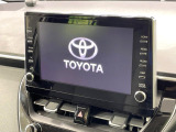 【10.5インチ ディスプレイオーディオ】大画面のディスプレイはAppleCarPlayやAndroidAutoが利用可能。大きな画面でスマホナビアプリ等が利用いただけます♪