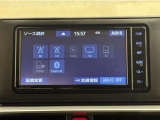 Bluetooth対応、CD/DVD再生機能付き。お好きな音楽を聴きながらのドライブは楽しいですよね〜♪