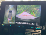 【マルチアラウンドモニター】専用のカメラにより、上から見下ろしたような視点で360度クルマの周囲を確認することができます☆死角部分も確認しやすく、狭い場所での切り返しや駐車もスムーズに行えます。