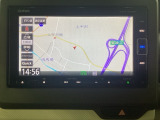 ナビゲーションはフルセグTV対応のGathers純正メモリーナビを搭載しています。Bluetoothオーディオ機能がありますので、スマートフォンなどの音楽も再生できます。