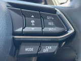 【レーダークルーズコントロール】高速道路での長距離走行が楽に!!自動で速度を保つクルーズコントロールが、衝突軽減システムと連携し、前方の車両を感知して車間を保つように速度調節してくれます!!