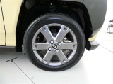 【タイヤ4本新品】・・・こちらのお車はネッツ千葉で購入時タイヤ4本交換します。消耗品ですが高価なのがこのタイヤ・・・!このクルマ、お得ですよ♪