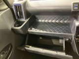 弊社では、お車を納車してからが本当のお付き合いのスタートだと思っています。お客様に頼りにされる「お店」を目指しています!