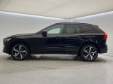 全国のVOLVOからお取り寄せが可能※!遠方の店舗に展示してあるクルマが気になる場合も、最寄りの店舗でご購入ただくことが可能です!是非私たちに要望をお聞かせください!※別途費用