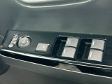 運転席窓操作部スイッチの画像です。