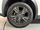 タイヤサイズは215/60R17です♪